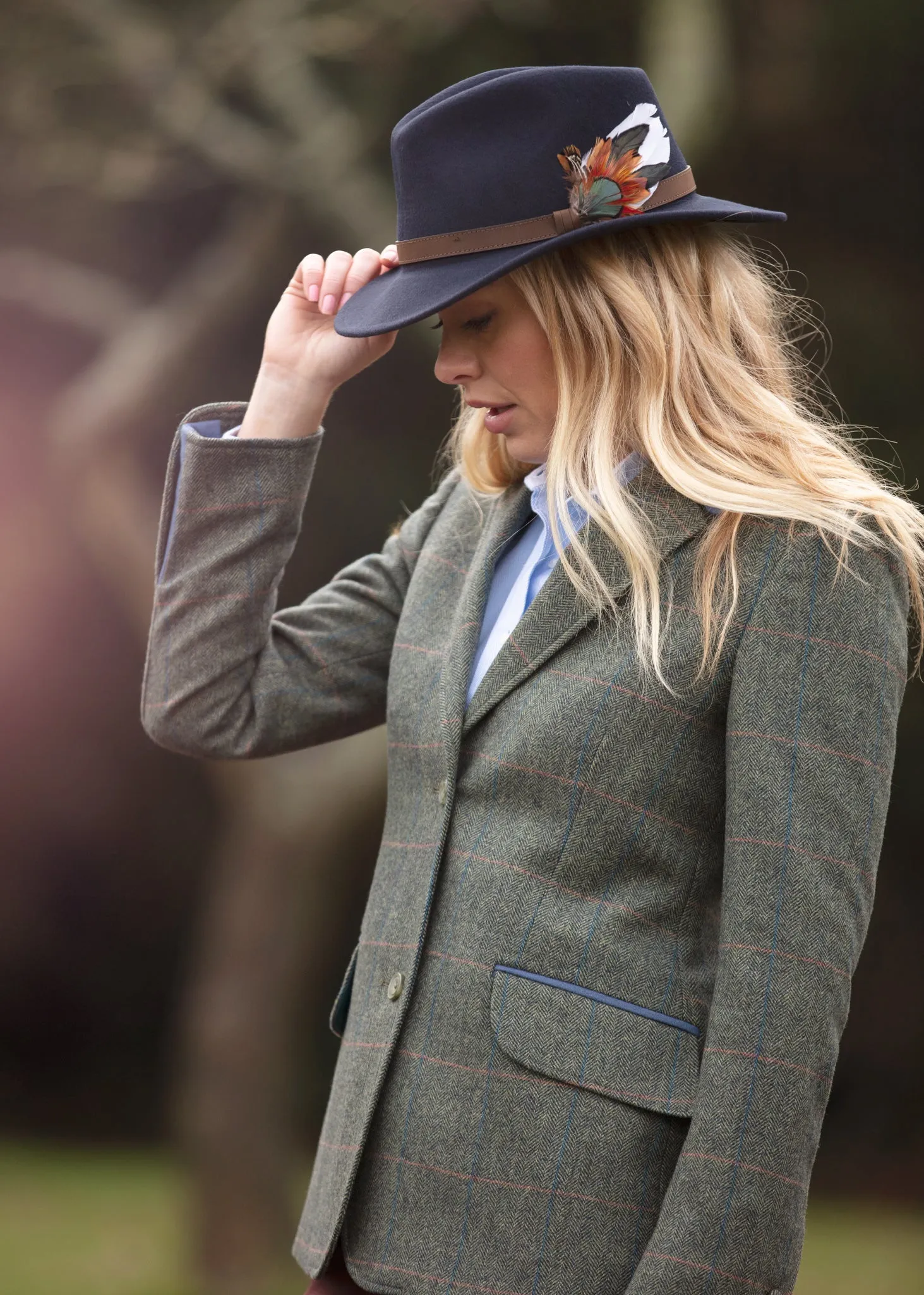 Richmond Ladies Felt Hat With Feather In Navy