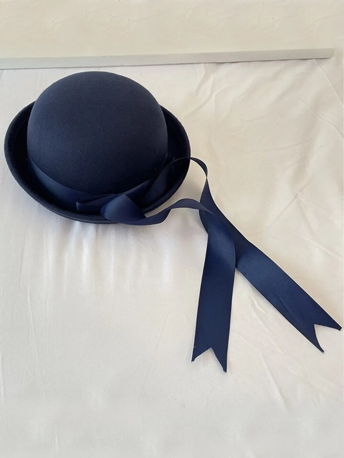 So Charming Satin Bowknot Bowler Hat